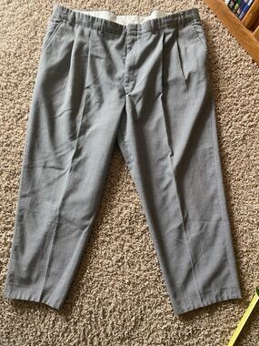 Geoffrey Beene Men's Light Gray Dress Pants